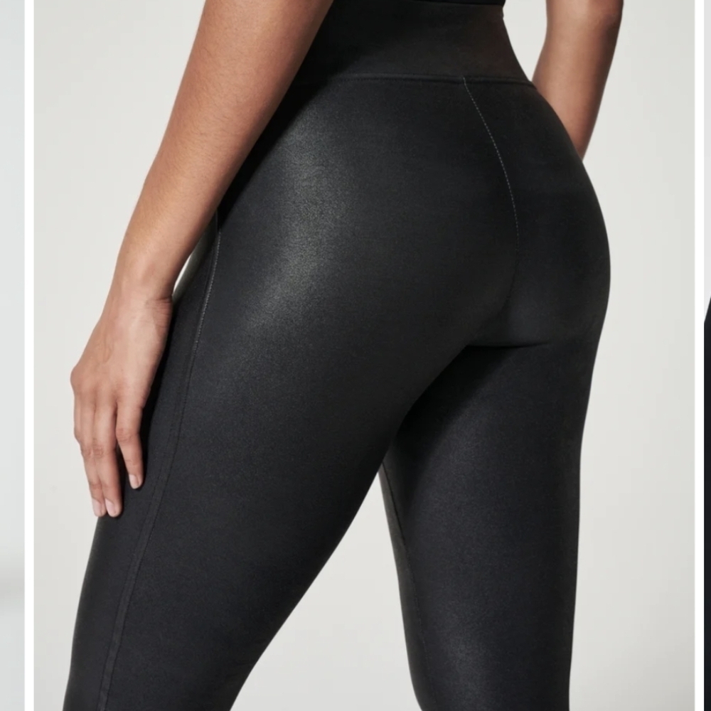 Spanx Faux Leather Black Leggings Size Large Vamp Goth Grunge